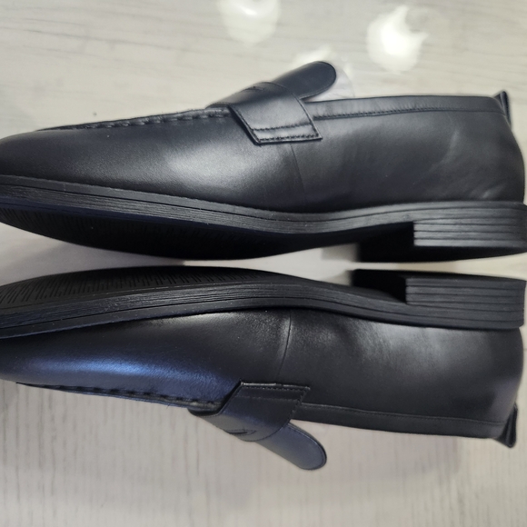 Women's Cole Haan Black Leather Slip-On Loafers 10.5 B. - new - Picture 4 of 8